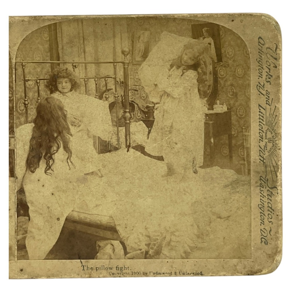 The Pillow Fight Stereoview‎ Card 1900 Underwood & Underwood Victorian Photo